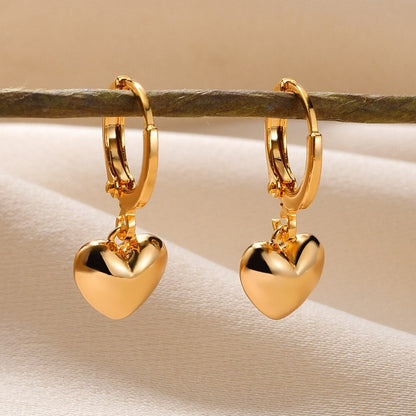 Boho 18K Gold Heart Hoop Earrings, Punk Gold Heart Dangle Earrings, Dainty Gold Heart Drop Earrings for Women, Minimalist, Gift for Her